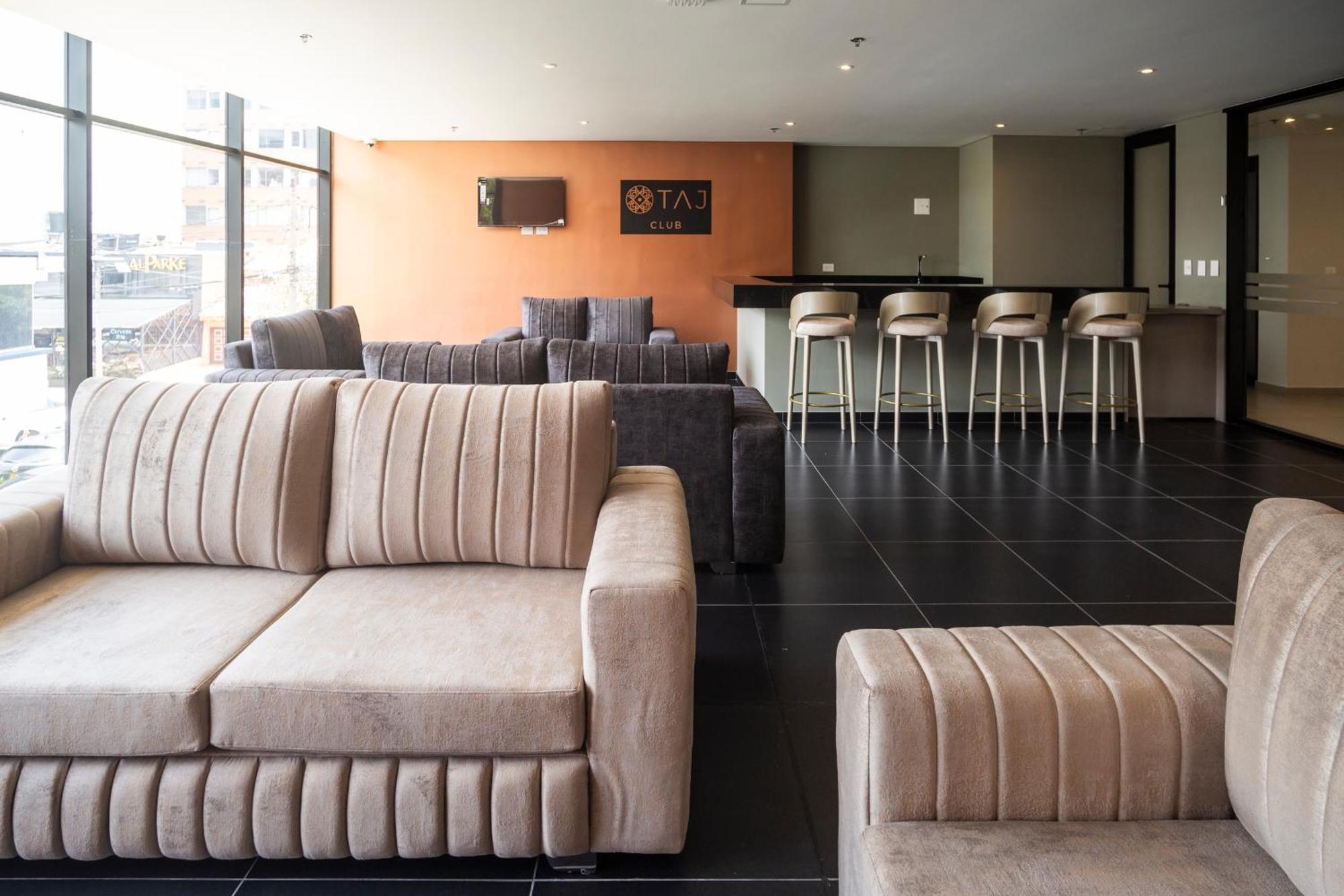 Edificio Taj 97 By Jalo Apartment - Bogota — Photos 3